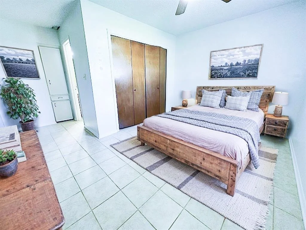 Photo of 1103 Kelving Way