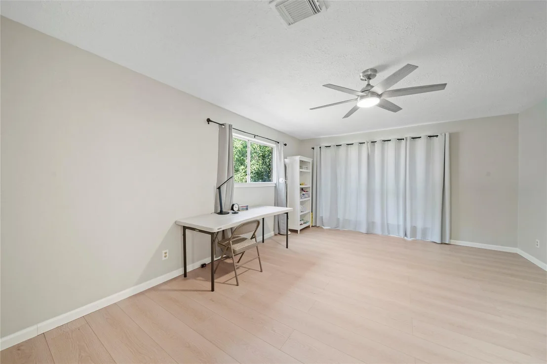 Photo of 26751 Willow Lane