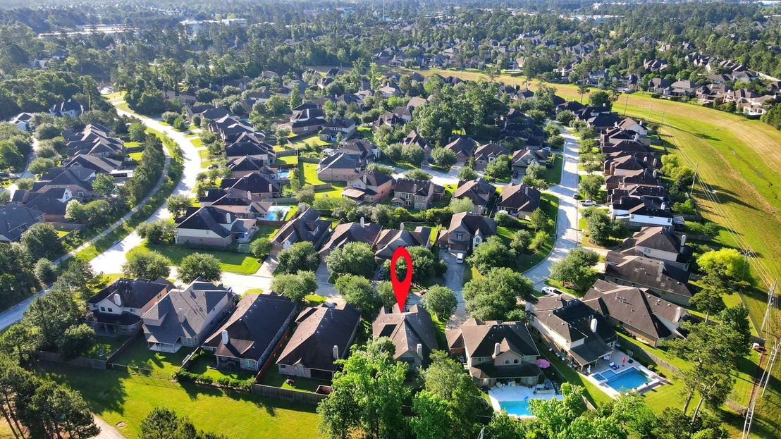 Photo of 143 W Wading Pond Circle