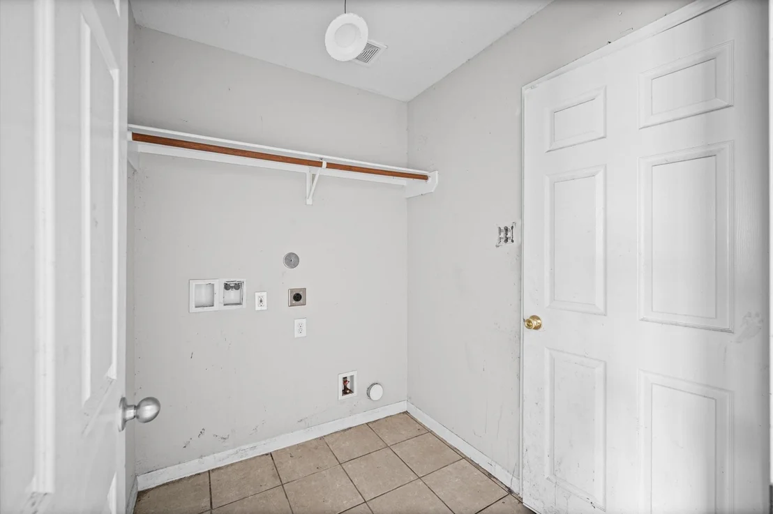 Photo of 907 Marigold Road