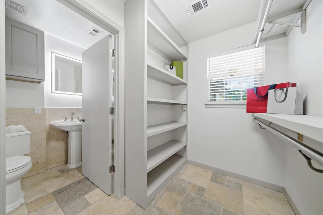 Photo of 10423 Alcott Drive