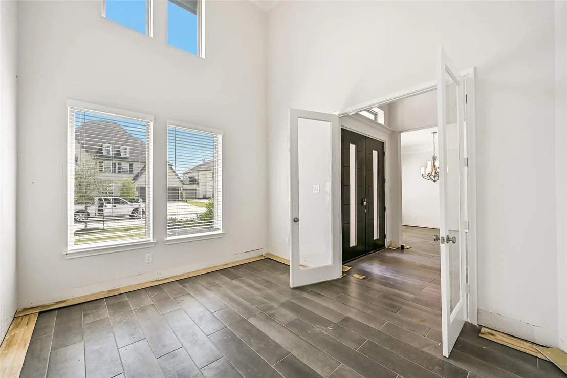 Photo of 4902 Grapevine Lane