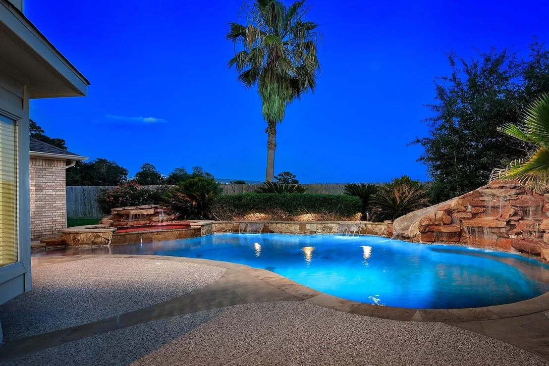 Photo of 6327 Spring Creek Oaks Drive