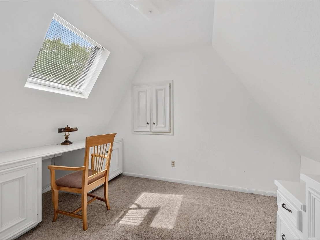 Photo of 6207 Sandypine Drive