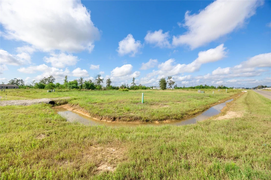 Photo of 505 Road 5739