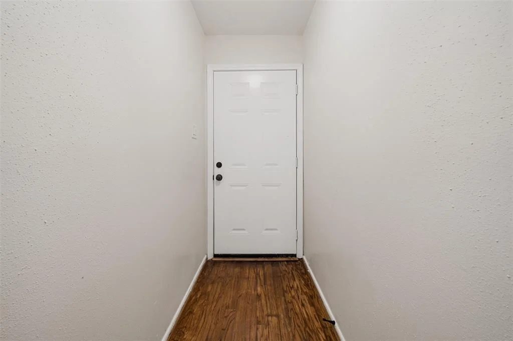 Photo of 15027 Bathurst Drive