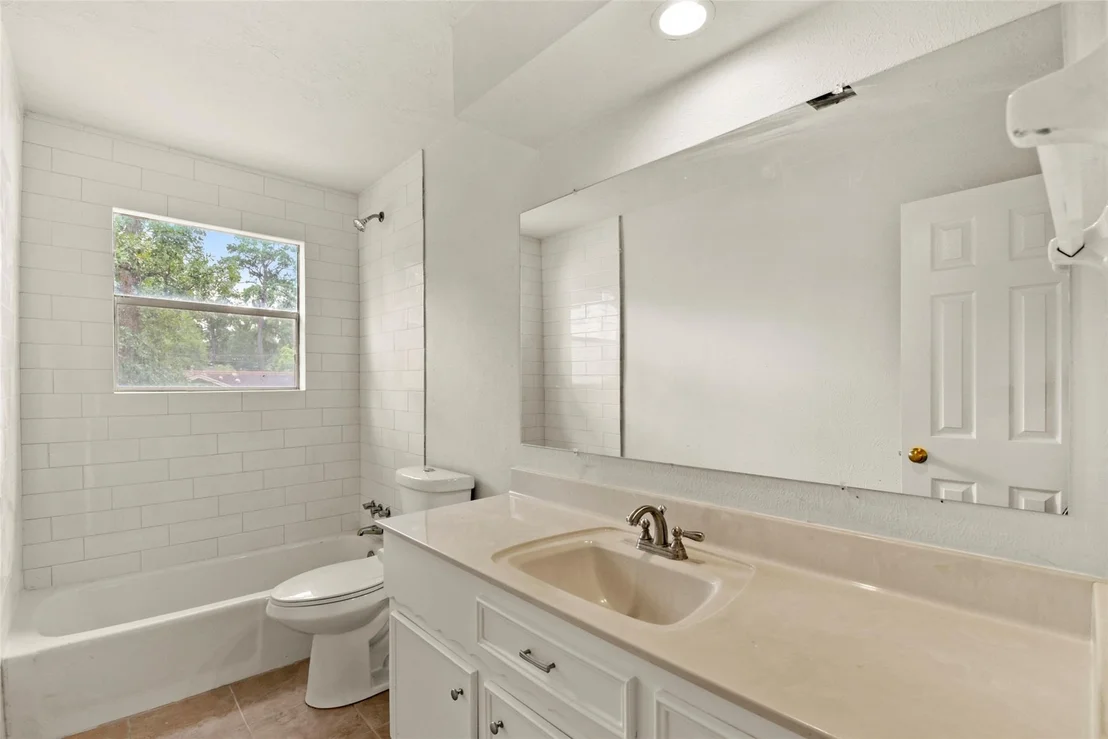 Photo of 207 Willowick Drive