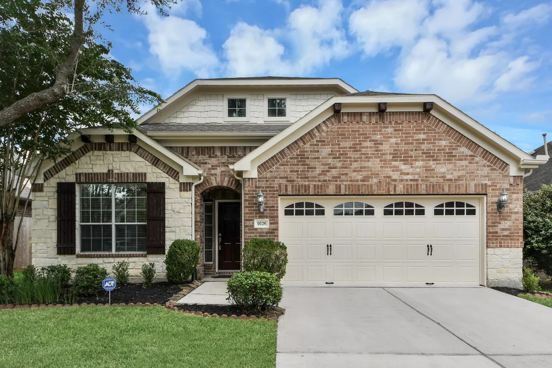 Photo of 9606 W Amber Bluff Lane