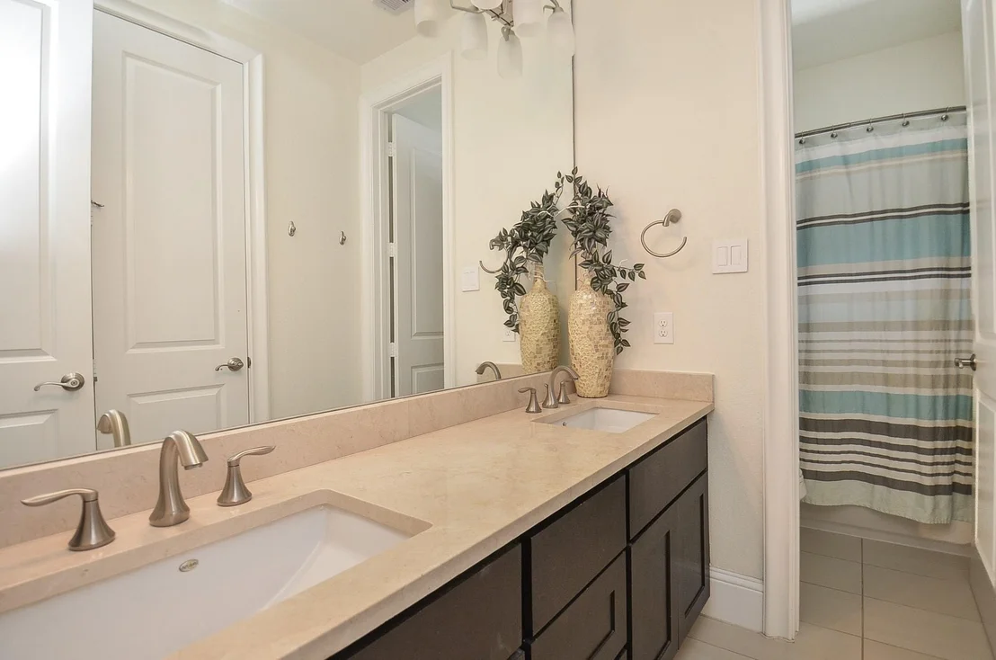 Photo of 1122 Old Oyster Trail