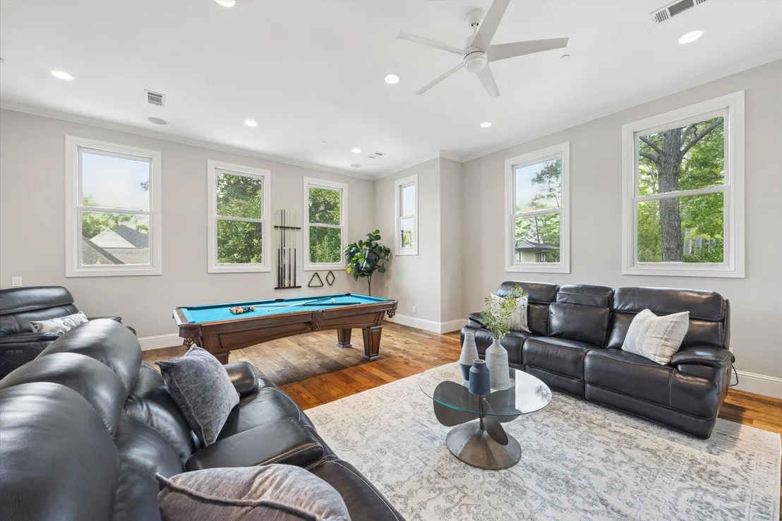 Photo of 711 Timber Hill Drive