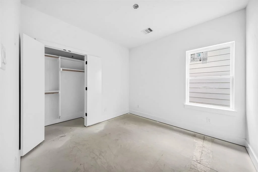 Photo of 405 Calloway Street