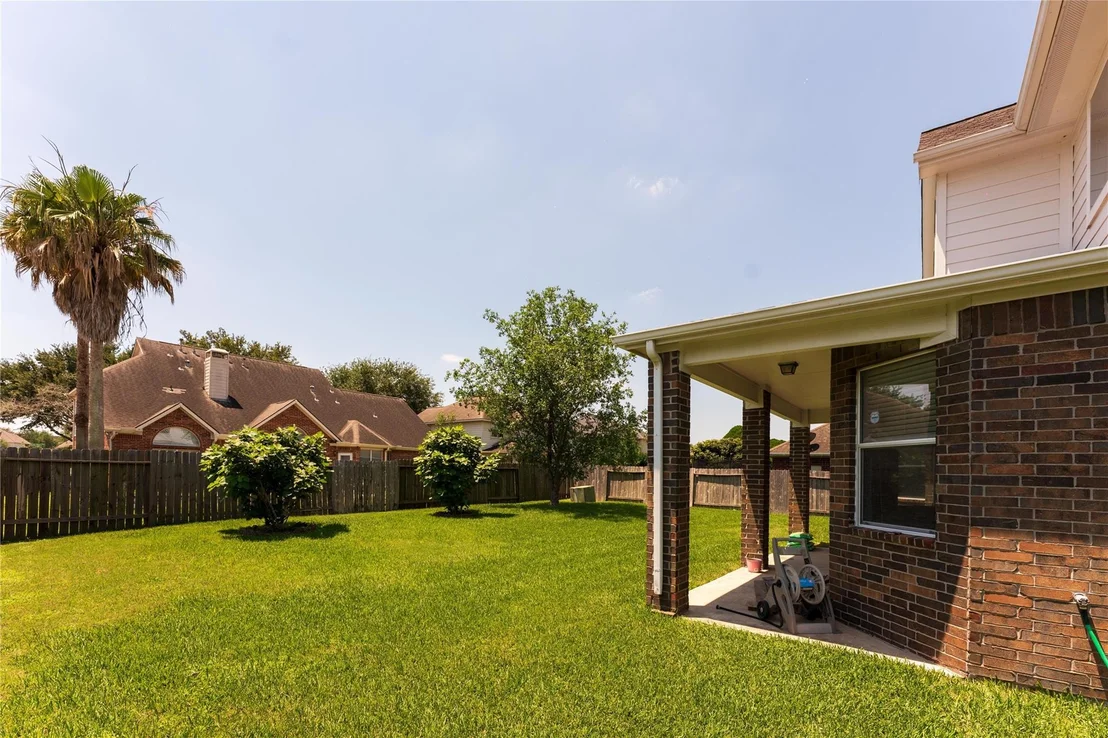 Photo of 10102 Hidden Falls Drive
