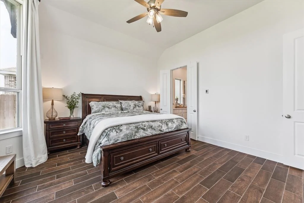 Photo of 414 Livermore Street