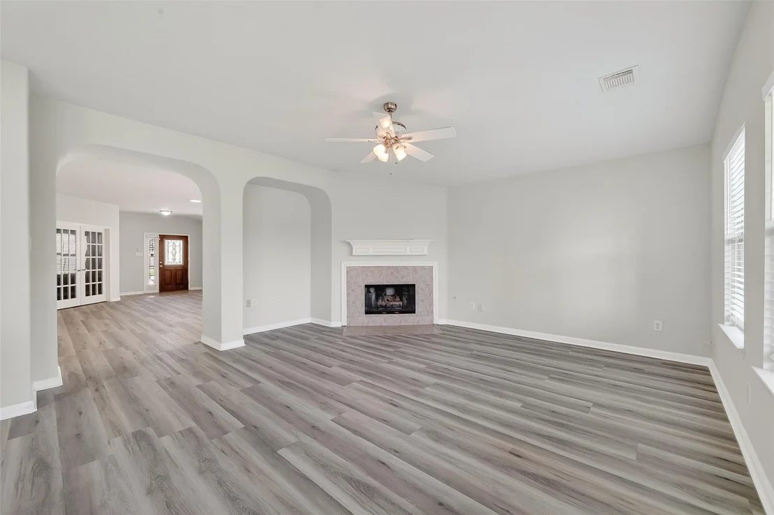 Photo of 3014 Crestbrook Bend Lane