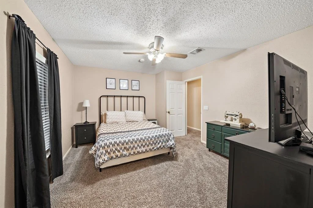 Photo of 10503 Elk Point Lane