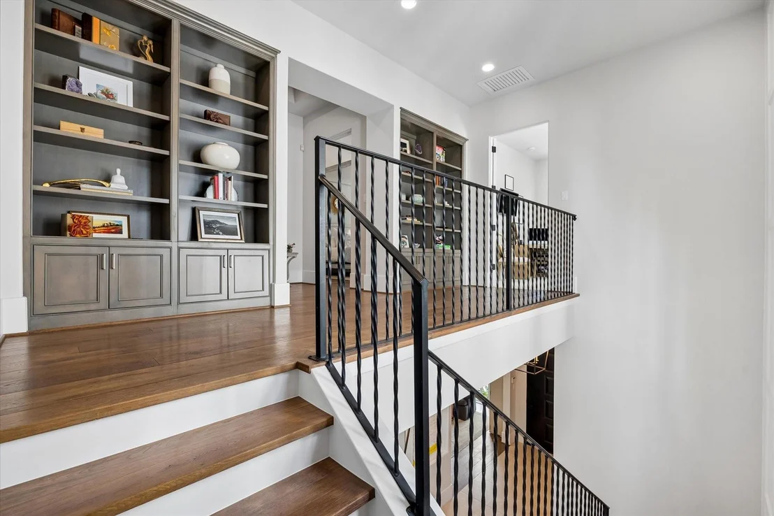 Photo of 3615 Overbrook Lane