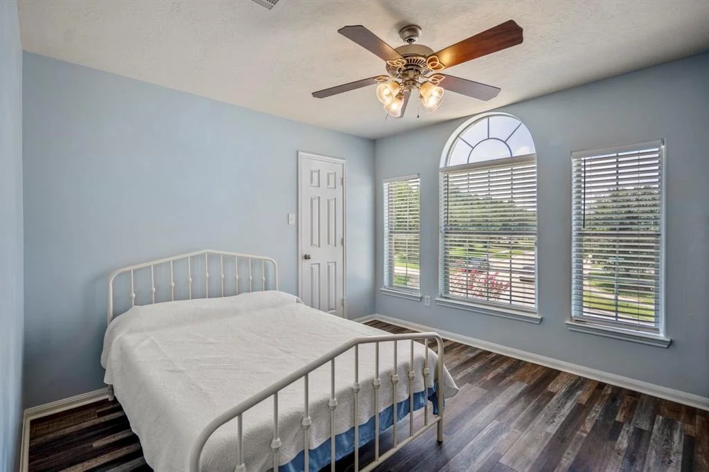 Photo of 9227 Forest Creek Drive