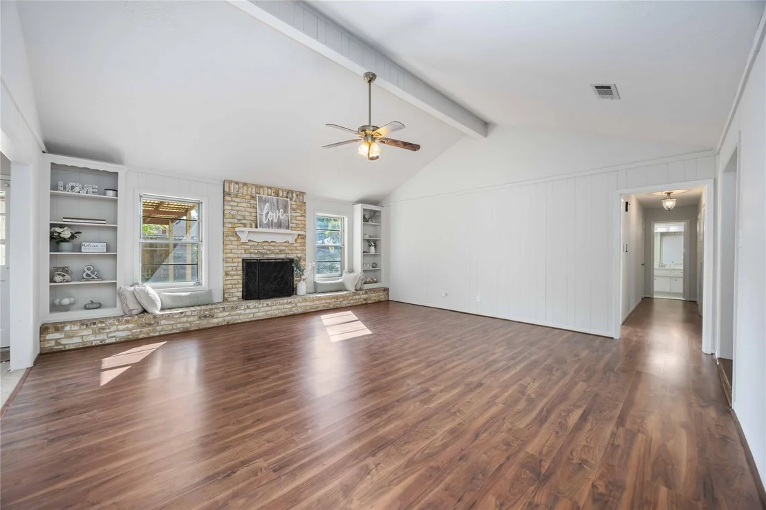 Photo of 23926 Beaverwood Drive