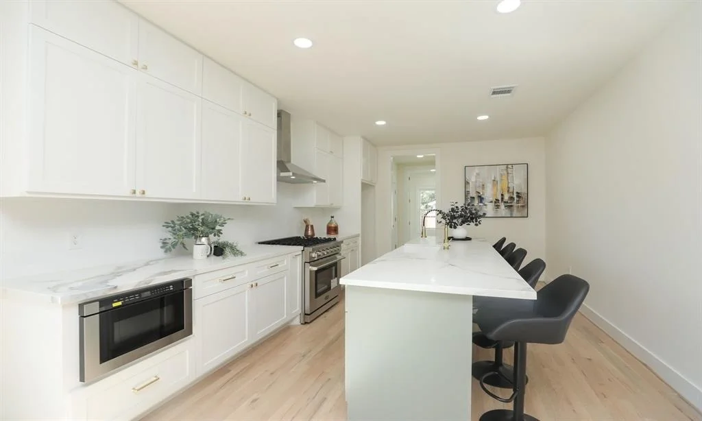 Photo of 915 Key Street