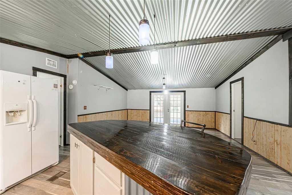 Photo of 17318 Pioneer Trail