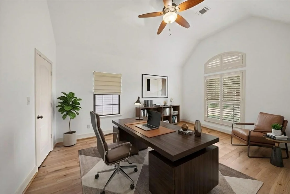Photo of 214 Lake View Circle