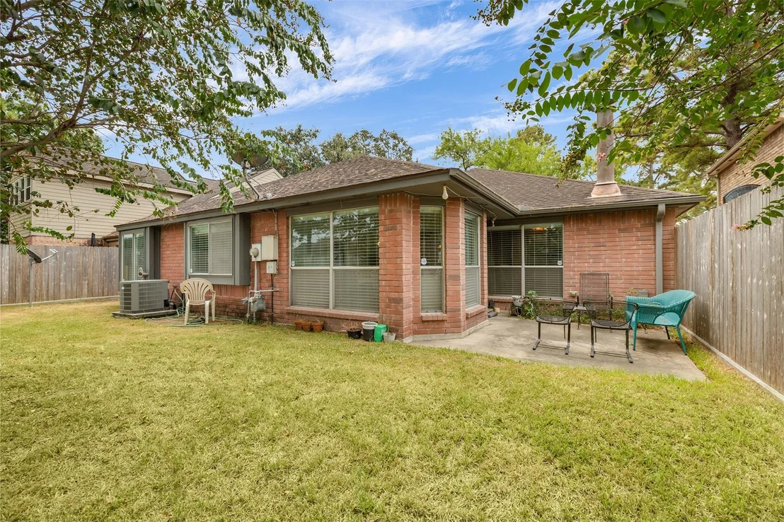Photo of 16334 Chimneystone Drive