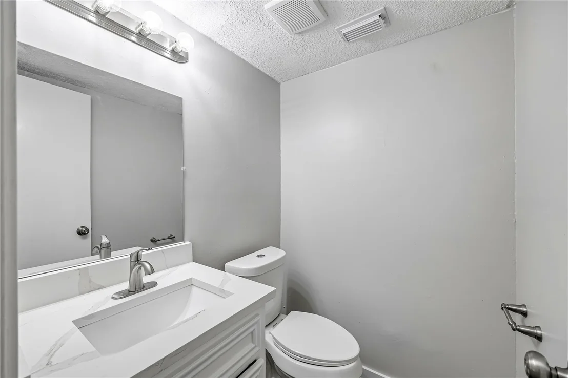 Photo of 5914 Havenwoods Drive