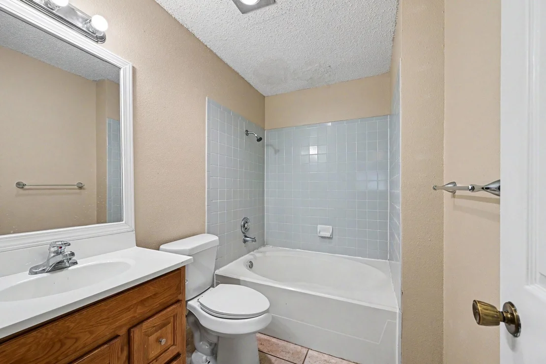 Photo of 8406 Forest Ridge Drive