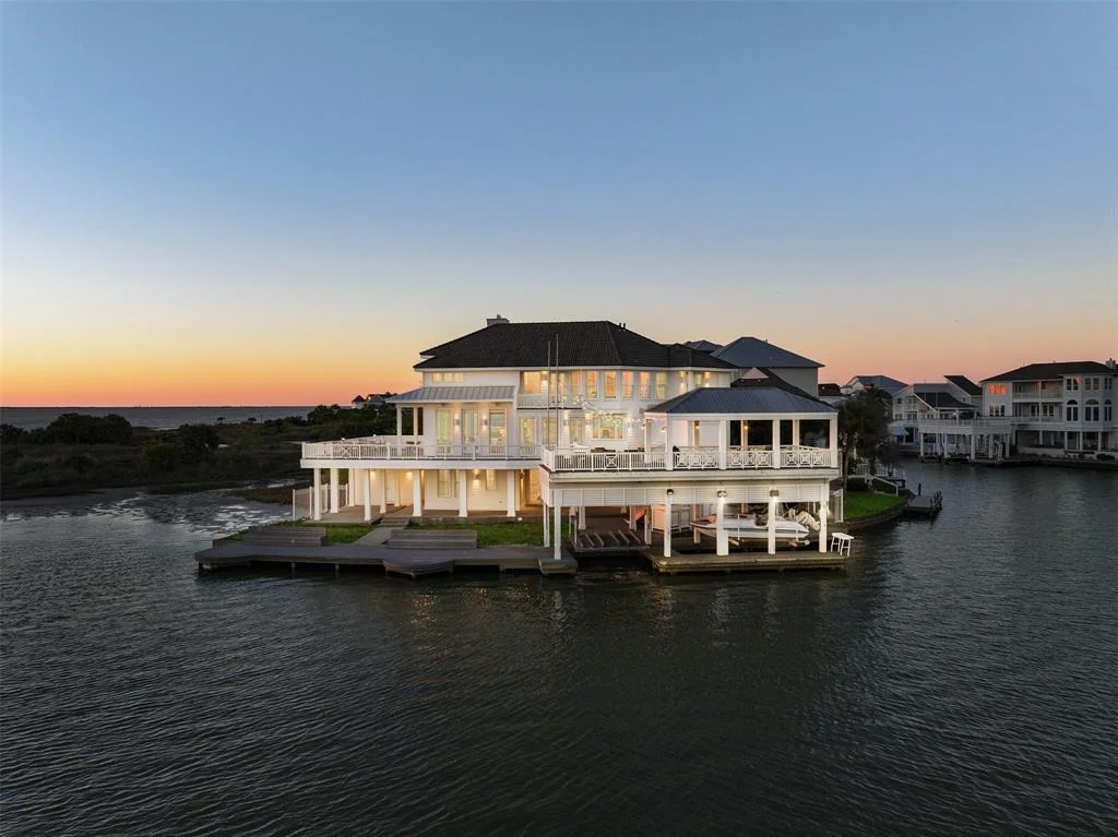 Photo of 3436 Treasure Circle