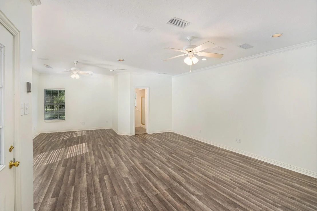 Photo of 8702 Holly Hills Drive