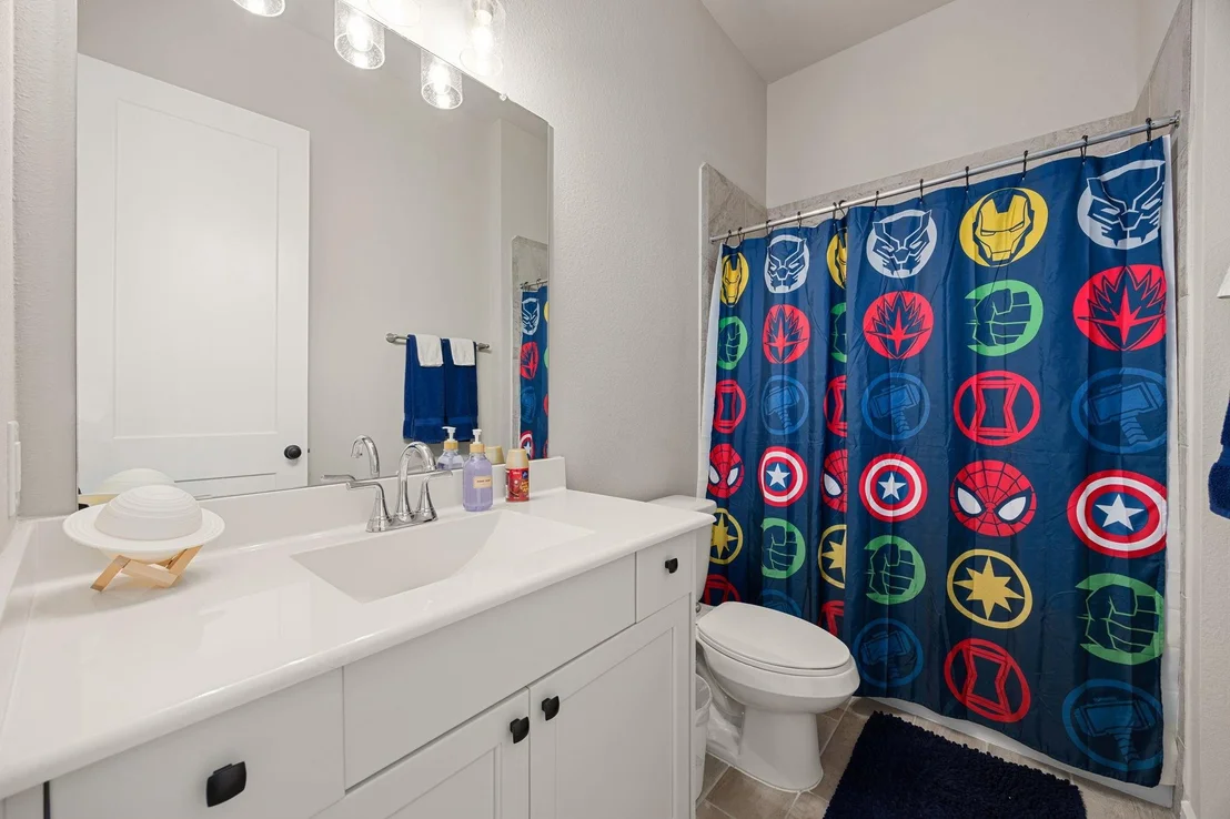 Photo of 4823 Vaughan Way