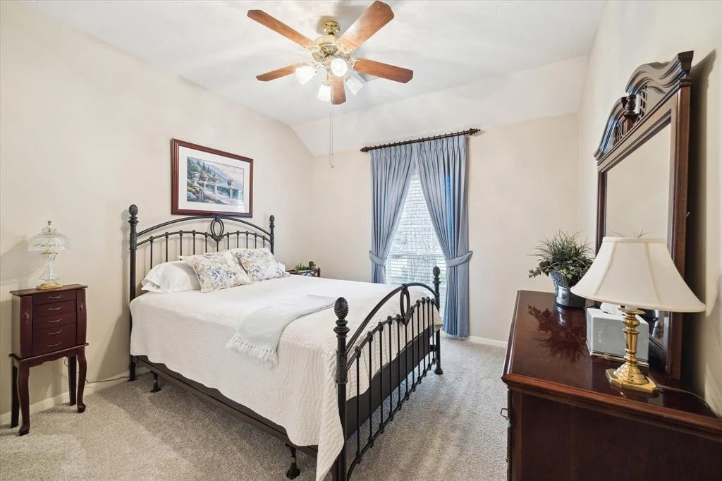 Photo of 3915 Echo Mountain Drive