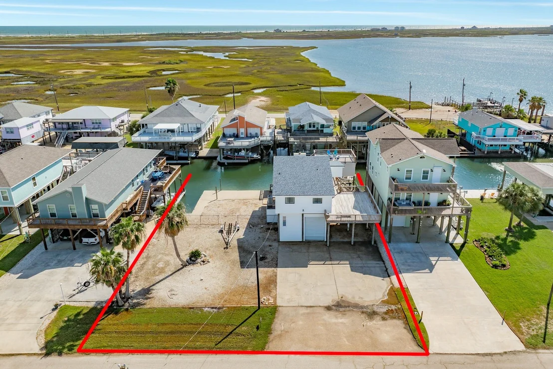 Photo of 333 Schooner Drive
