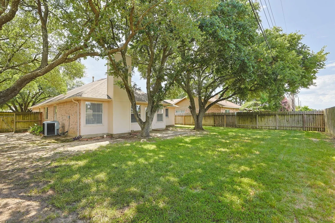 Photo of 18202 Almonte Lane