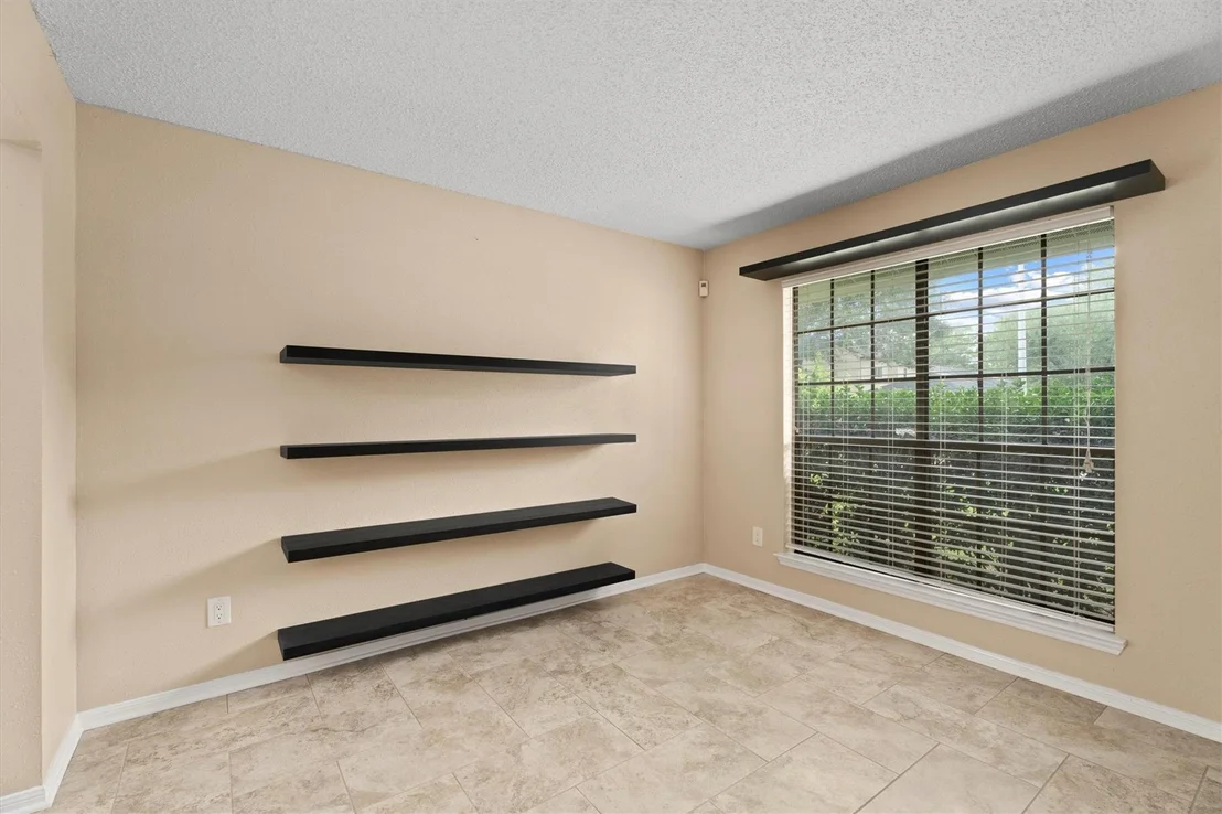 Photo of 6907 Five Forks Drive