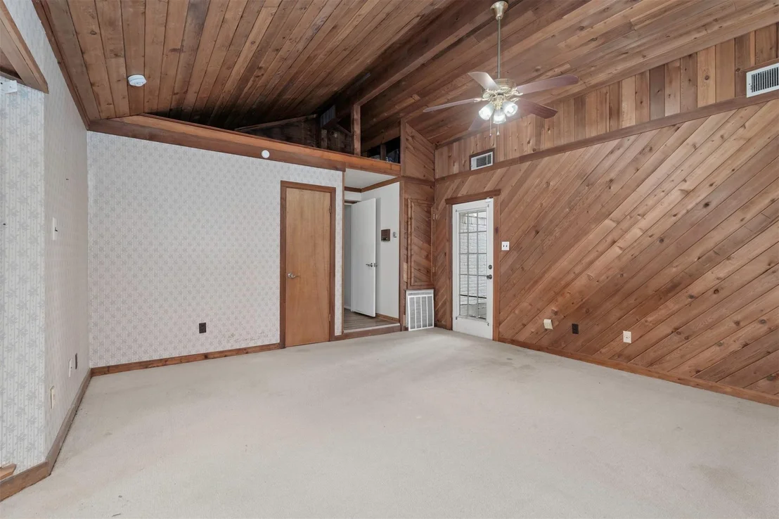 Photo of 2322 Shadow Glen