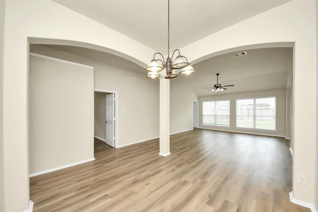 Photo of 2614 Leopard Court