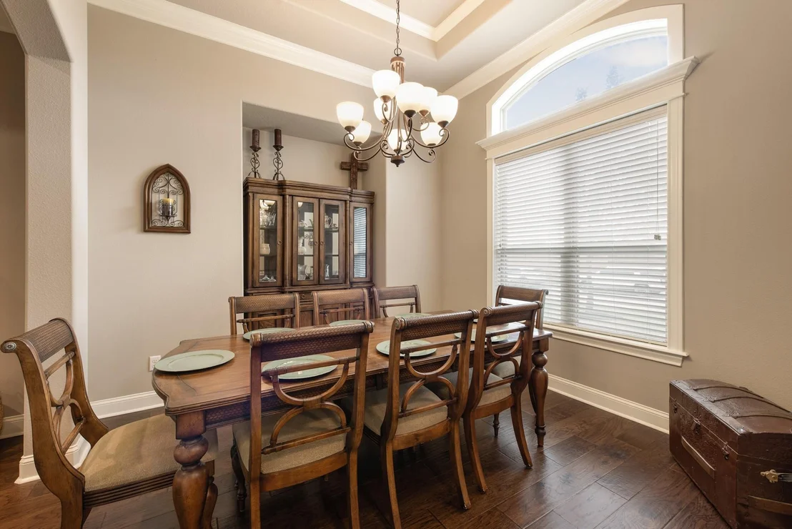 Photo of 4605 River Valley Drive