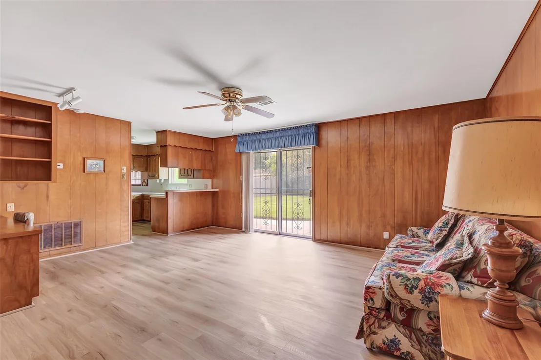 Photo of 14030 Roundstone Lane