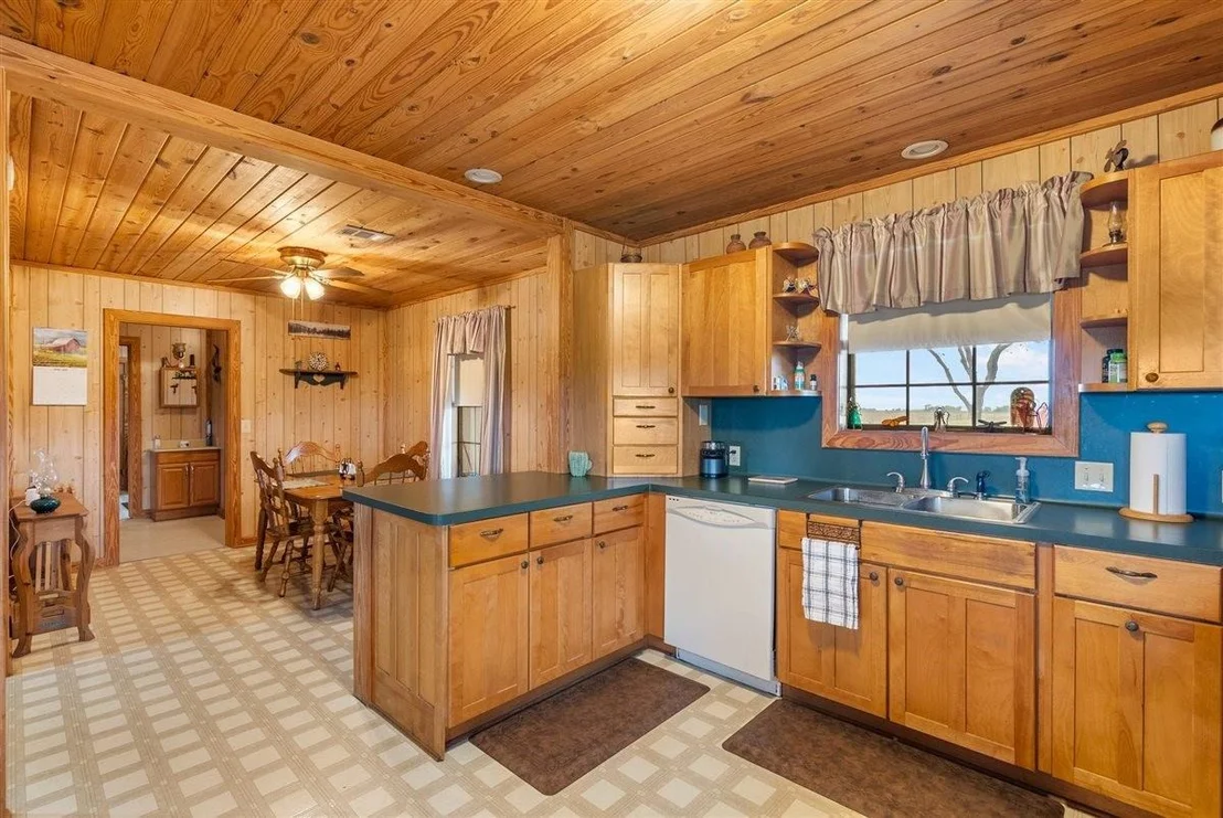 Photo of 13339 Bj Dusek Road