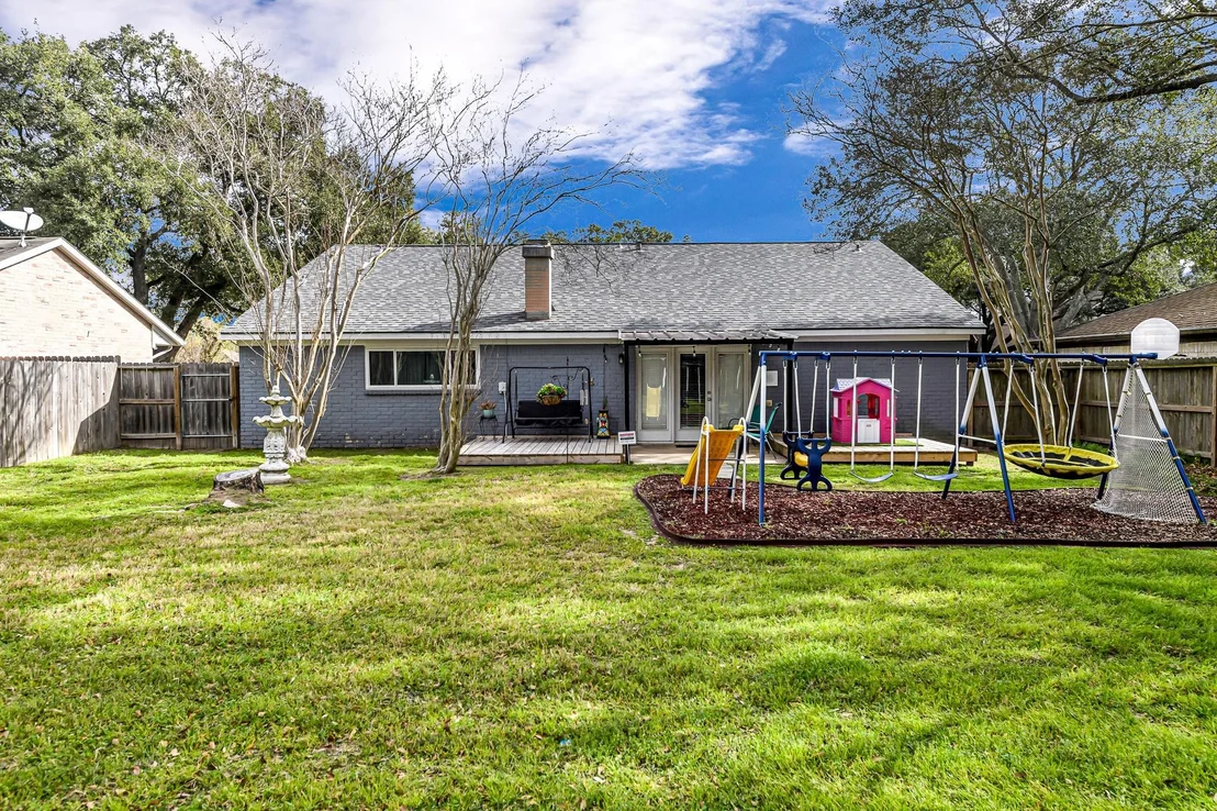 Photo of 214 Buckeye Drive