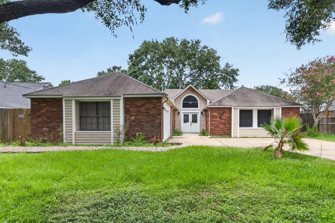 Photo of 22918 Glenover Drive