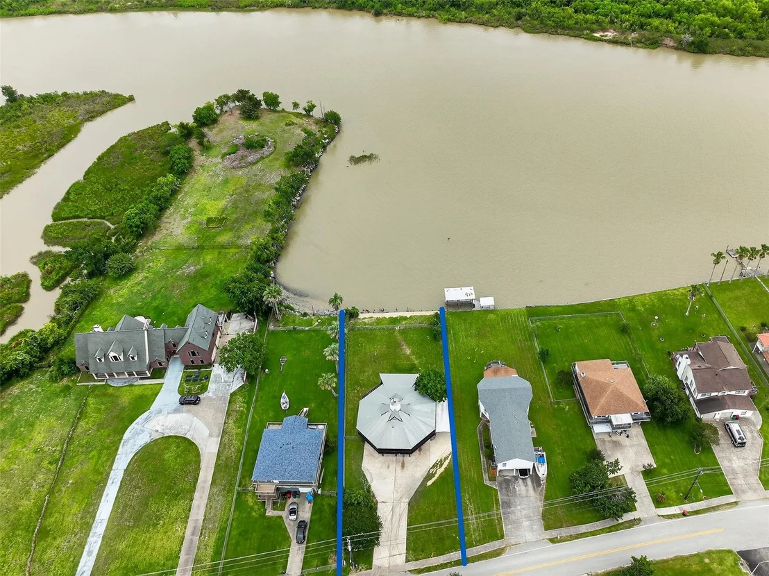 Photo of 110 Bayou Drive