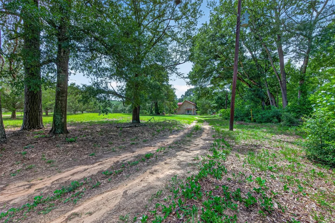 Photo of 1241 Moody Road