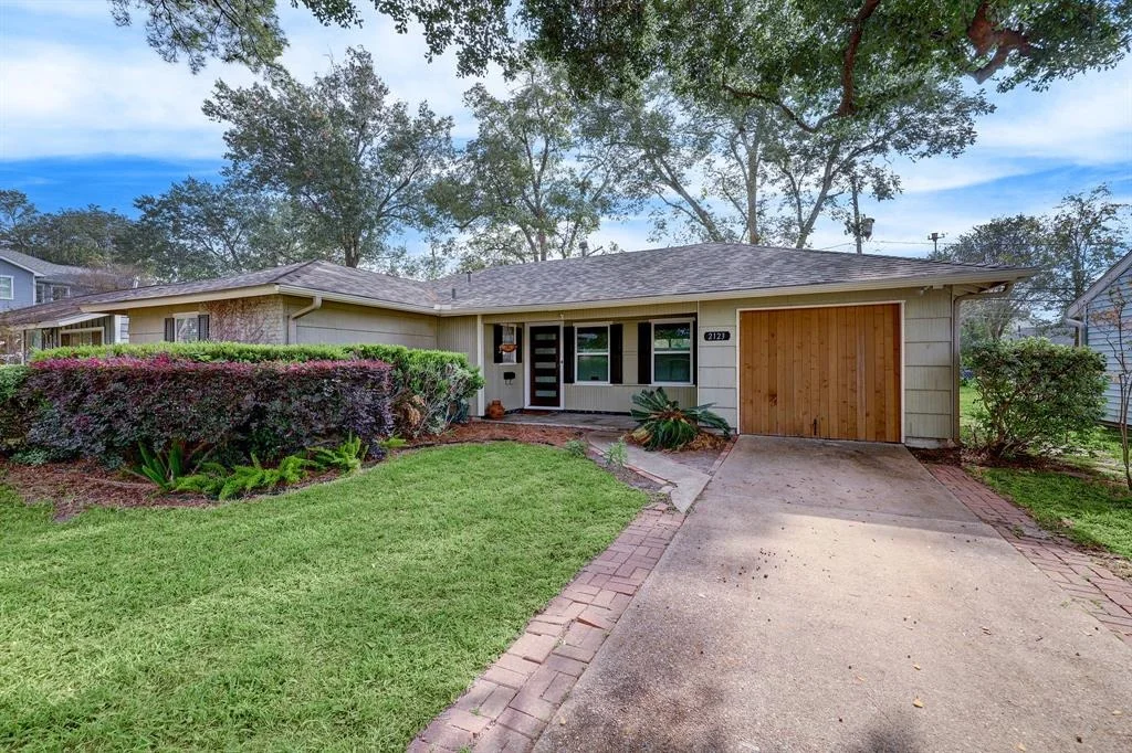 Photo of 2123 Althea Drive