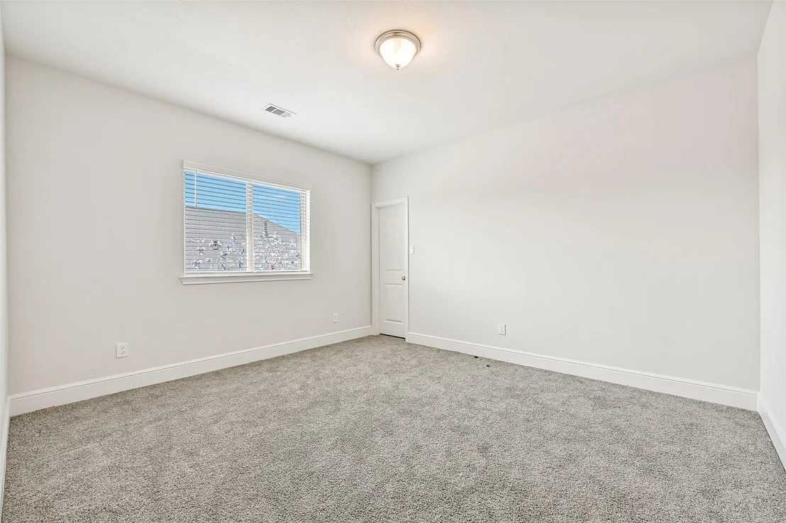 Photo of 4902 Grapevine Lane