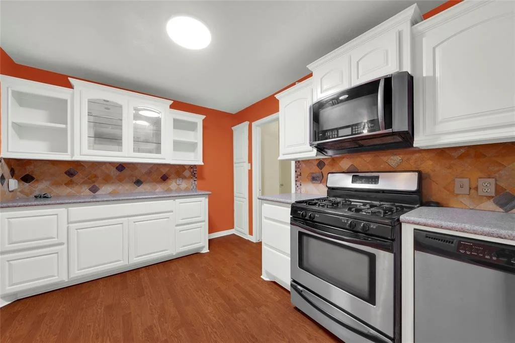 Photo of 2202 Walnut Lane