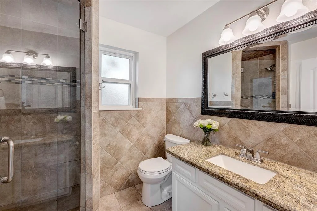 Photo of 4811 Benning Drive