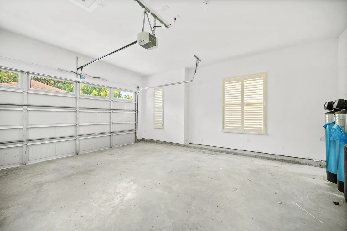Photo of 4351 Frontier Drive