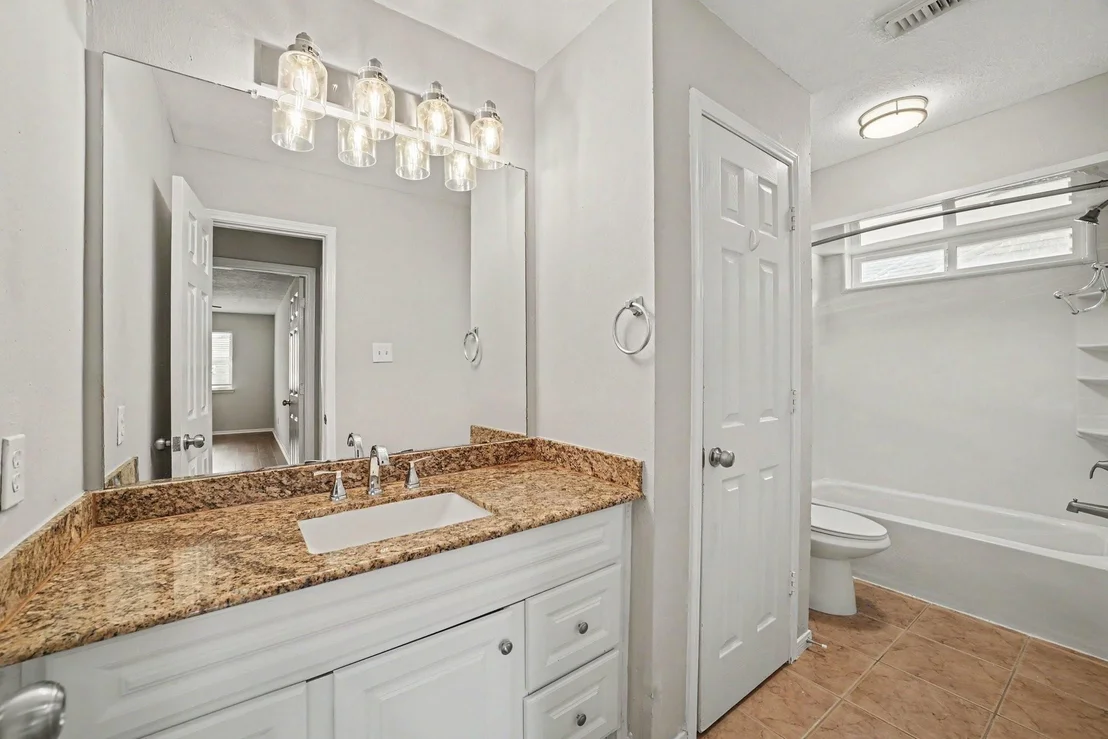 Photo of 21415 Santa Clara Drive